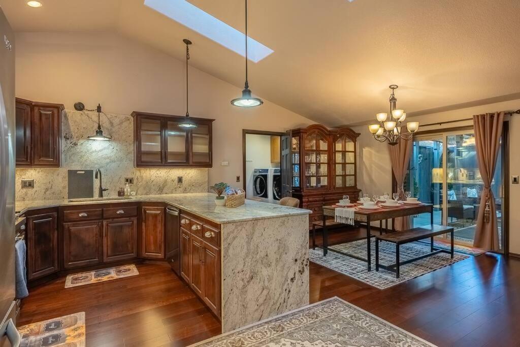Comfy 4B/2B Home Near Dunes & Ocean! Pet Friendly! Florence Luaran gambar